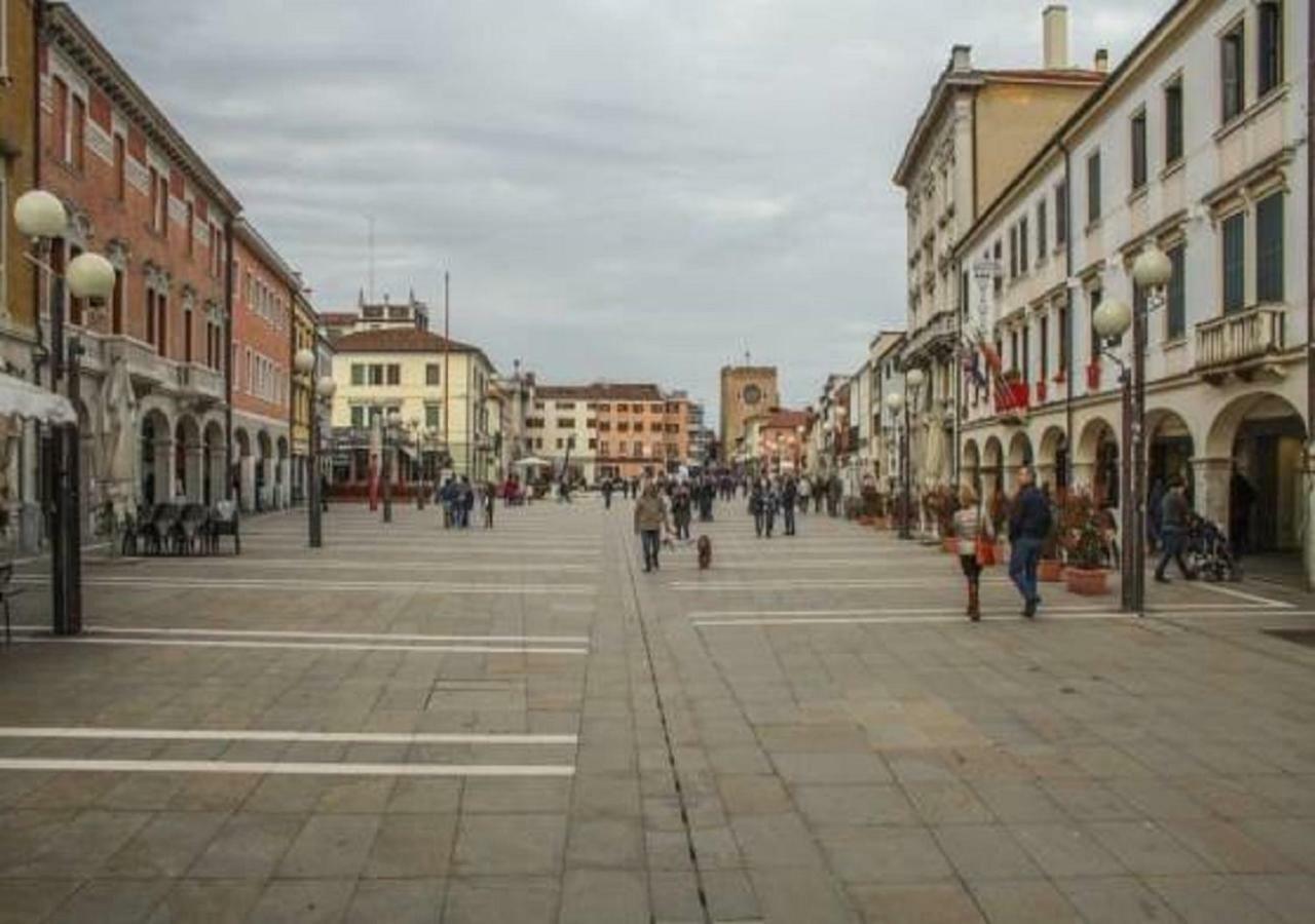 Las Residentes De Venecia Местре Экстерьер фото